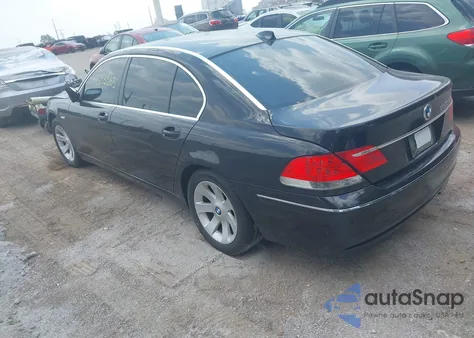 2006 BMW 750Li из США, поврежденный, VIN WBAHN83596DT25304